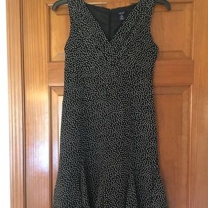 CHAPS Dress Size 6 Worn Only Once Black